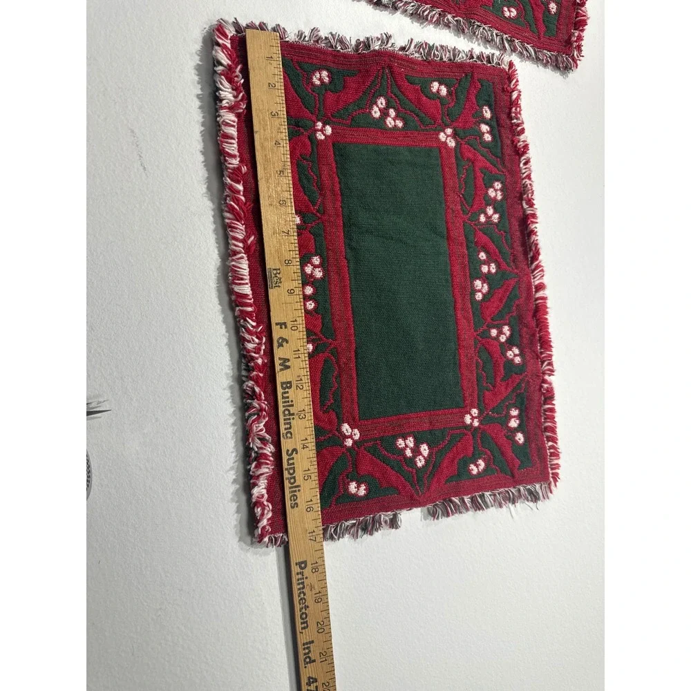 Vintage Christmas Woven Placemats Set ,4 Reversible Holly Berry Red Green 17x12